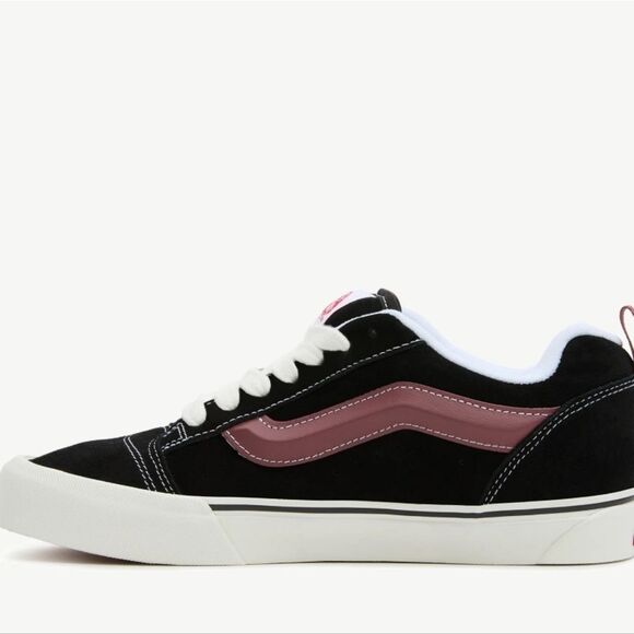 Vans KNU Skool Unisex Suede Shoe- Black/Port Red - Picture 3 of 10